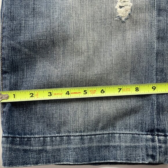 7 For All Mankind Women 30 Dojo Denim Shorts Y2K Distressed Bermuda Low Rise - Picture 14 of 16